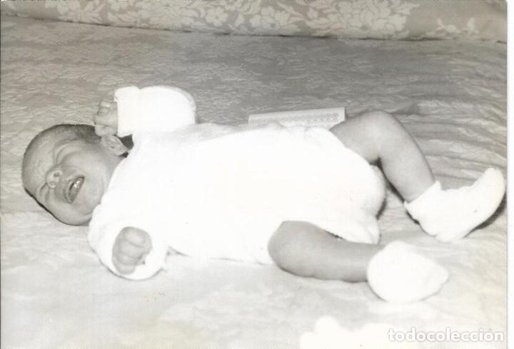 Fotograf&iacute;a antigua: :::: A49 - FOTOGRAFIA - BEBE LLORANDO