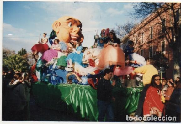 Fotograf&iacute;a antigua: FOTOGRAFIA DE CARNAVAL DE CADIZ. CARROZA INFANTIL DURANTE LA CABALGATA  FOTCAR-129