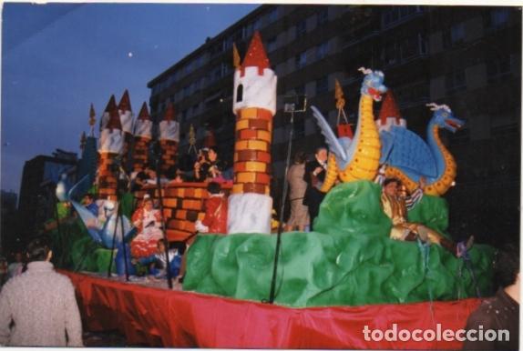 Fotograf&iacute;a antigua: FOTOGRAFIA CARNAVAL DE CADIZ. CARROZA EN LA GRAN CABALGATA  FORCAR-155