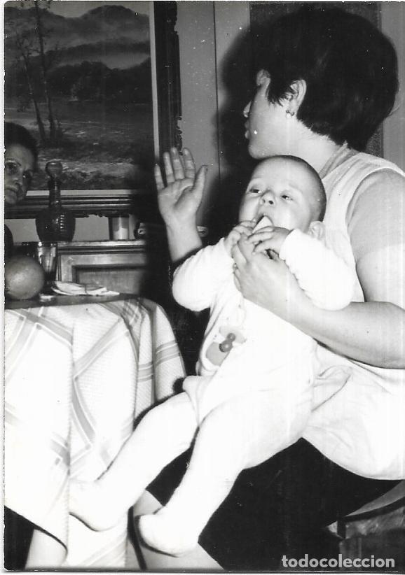 Fotograf&iacute;a antigua: *** HH263 - FOTOGRAFIA - BEBE EN BRAZOS DE SU MADRE