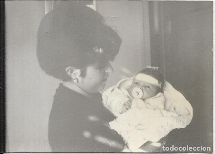 Fotograf&iacute;a antigua: *** HH389 - FOTOGRAFIA - BEBE EN BRAZOS DE SU MADRE