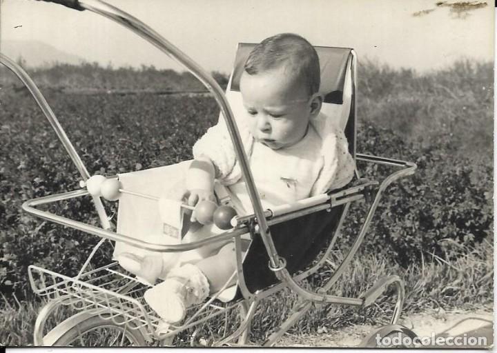 Fotograf&iacute;a antigua: *** HH441 - FOTOGRAFIA - BEBE EN SU CARRITO