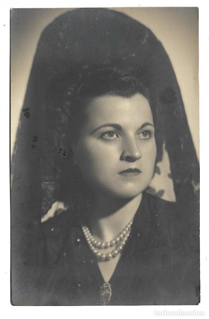 Fotograf&iacute;a antigua: FOTOGRAFIA ANTIGUA - UNA DAMA CON PEINETA Y MANTILLA- FOTO - PI&Ntilde;EYRO-MONTERA, 22 -MADRID