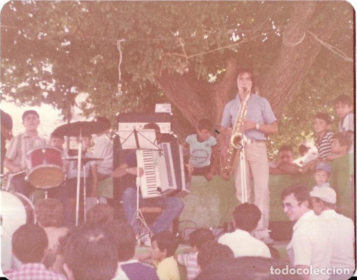 Fotograf&iacute;a antigua: :::: A531 - FOTOGRAFIA - ORQUESTA TOCANDO AL AIRE LIBRE
