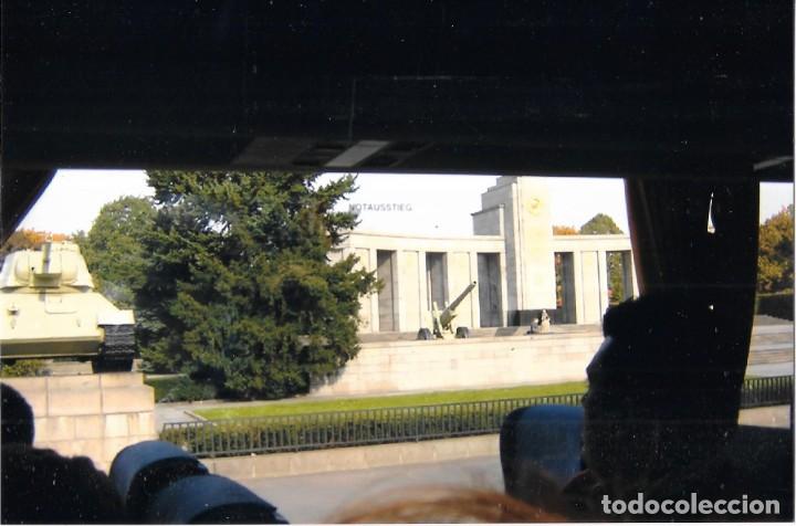 Fotograf&iacute;a antigua: :::: C356 - FOTOGRAFIA - PAISJE DESDE UN COCHE - BERLIN