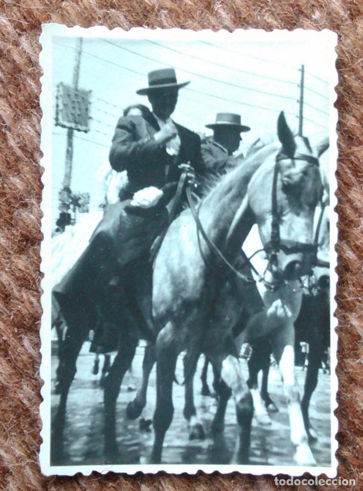 Fotograf&iacute;a antigua: FERIA DE ABRIL - SEVILLA - Foto 1