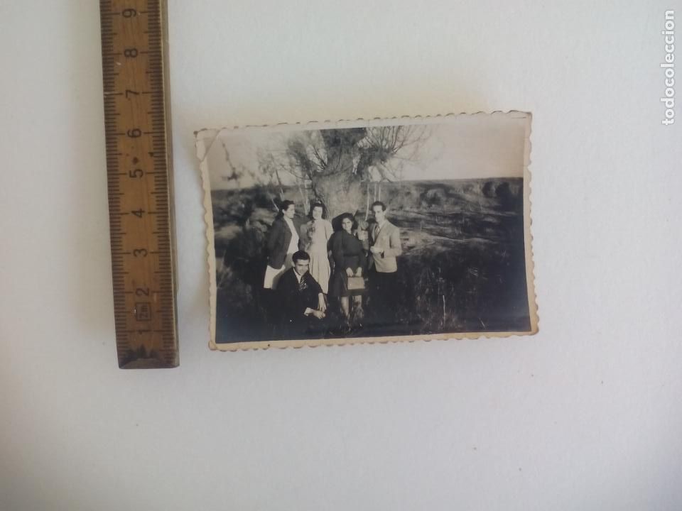 Fotografia antiga: ANTIGUA FOTOGRAF&Iacute;A, GRUPO, FAMILIA EN EL CAMPO CREO QUE DE M&Aacute;LAGA. LABORATORIOS LINARES CORDOBA