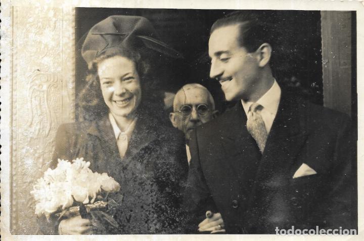 Fotograf&iacute;a antigua: :::: AA39 - FOTOGRAFIA - PAREJA DE NOVIOS - 17 X 12 CM.