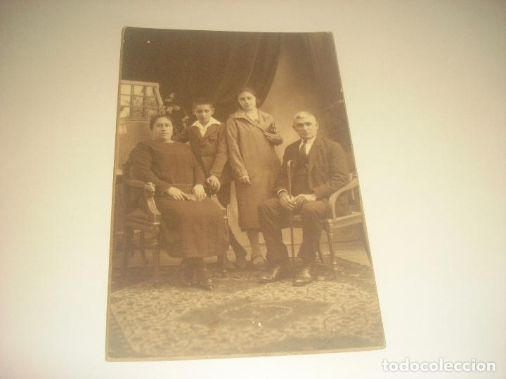 Antique Photography: ANTIGUA FOTO DE FAMILIA. MODERN STUDI PELLICER.