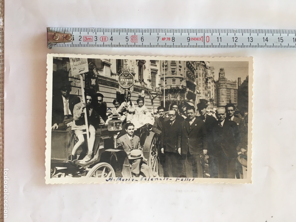 Fotograf&iacute;a antigua: FOTO. VAL&Egrave;NCIA EN FALLAS. PLAZA AYUNTAMIENTO. PREMIOS RECIBIDOS. REPORT. GR&Aacute;F. FINEZAS.