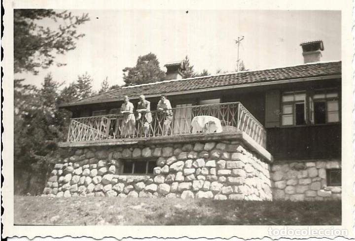 Fotografia antiga: == A699 - FOTOGRAFIA - TRES AMIGOS EN UNA TERRAZA