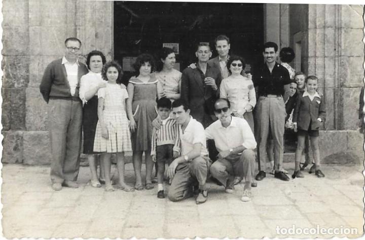 Fotografia antiga: == A800 - FOTOGRAFIA - GRUPO DE AMIGOS