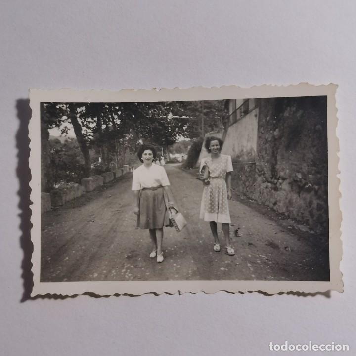 Fotografia antiga: ANTIGUA FOTOGRAFIA - CARRETERA VILADRAU (ARB&Uacute;CIES) - 30 DE AGOSTO 1945 - 6,8 X 4,7 CM - 499