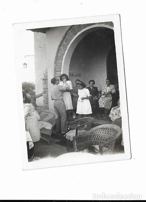 Fotograf&iacute;a antigua: MINI FOTO ANTIGUA GRUPO DE PERSONAS - FOTO VELOX