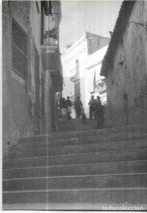 Fotograf&iacute;a antigua: :::: HH06 - FOTOGRAFIA - PAISAJE DE PUEBLO - 1963