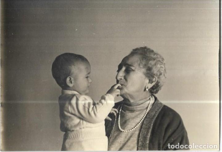 Fotograf&iacute;a antigua: :::: HH29 - FOTOGRAFIA - SE&Ntilde;ORA CON UN BEB&Eacute; EN BRAZOS