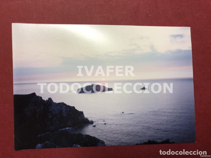 Fotograf&iacute;a antigua: FOTOGRAFIA VISTA DE LA COSTA EN EL CABO SOUNION, GRECIA, A&Ntilde;O 1990