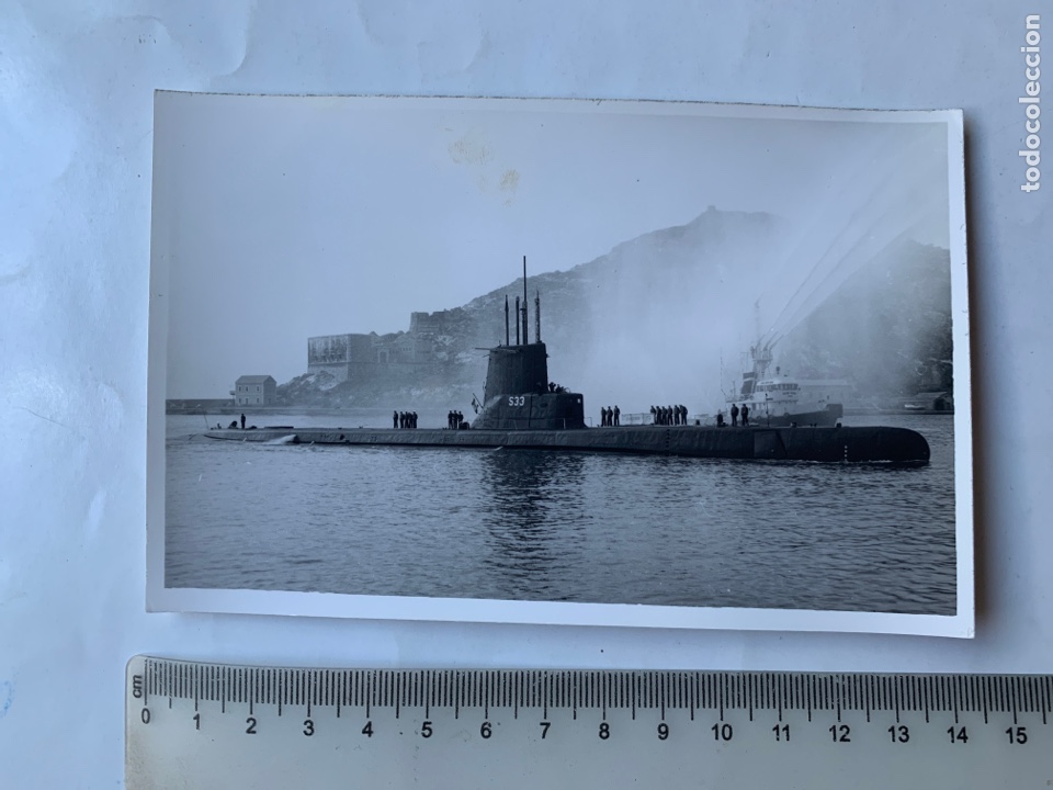 Fotograf&iacute;a antigua: FOTO. SUBMARINO NARCISO MONTORIOL S 33. BAH&Iacute;A DE CARTAGENA. FOT&Oacute;GRAFIA CASAU. M&Uacute;RCIA.