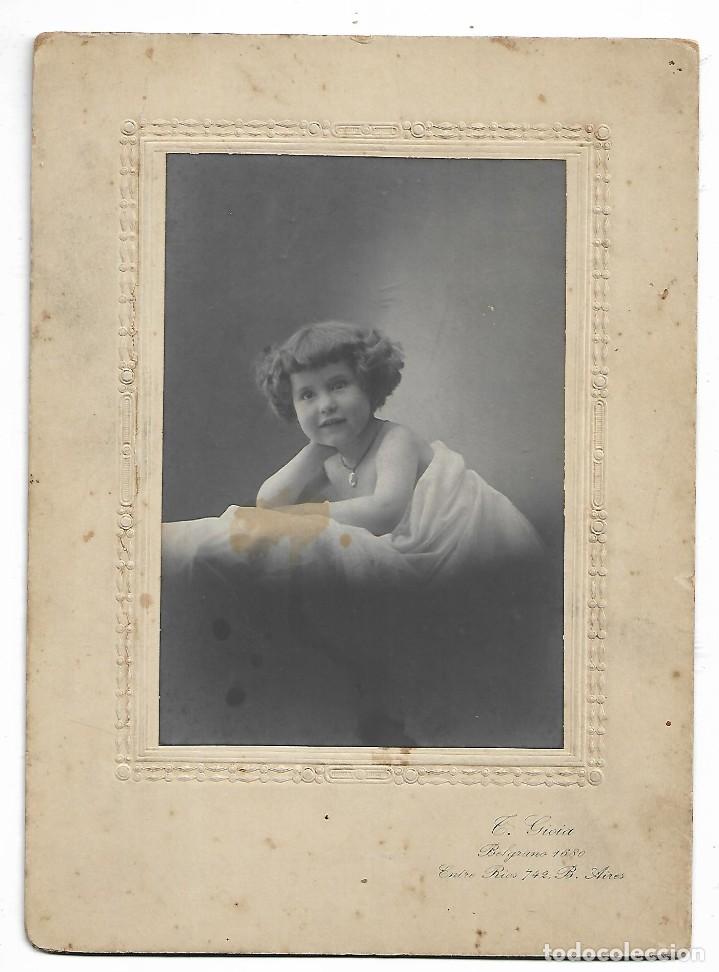 Fotografia antica: 3007-EXTRAORDINARIA FOTOGRAFIA ANTIGUA de UNA NI&Ntilde;A FOTO - - GIOIA - B. AIRES -