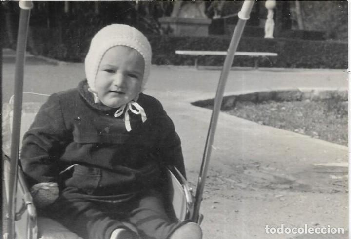 Fotograf&iacute;a antigua: :::: C191- FOTOGRAFIA - NI&Ntilde;ITO 1956