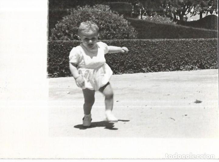Fotograf&iacute;a antigua: :::: C195- FOTOGRAFIA - NI&Ntilde;ITO 1957