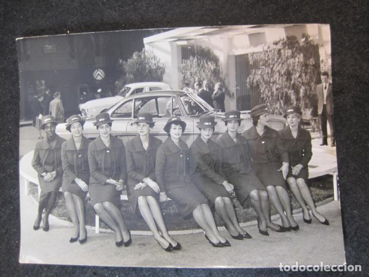 Fotograf&iacute;a antigua: RENAULT-MODA FEMENINA DEPENDIENTAS-FOTOGRAFIA ANTIGUA-VER FOTOS-(K-3705)