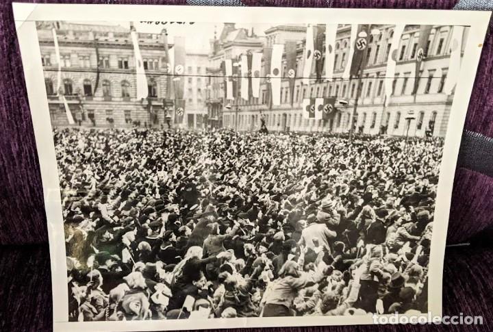 Fotograf&iacute;a antigua: 1941 WWII Press Photo German Salutes Adolf Hitler, Yosuke Matsuoka Wilhelm Plaza