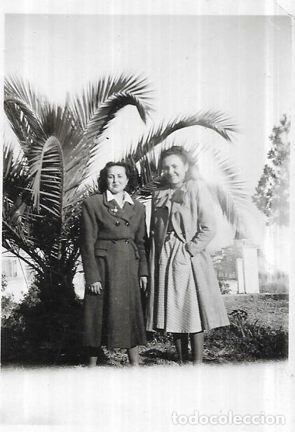 Fotograf&iacute;a antigua: :::: CU154 - FOTOGRAFIA - DOS AMIGAS