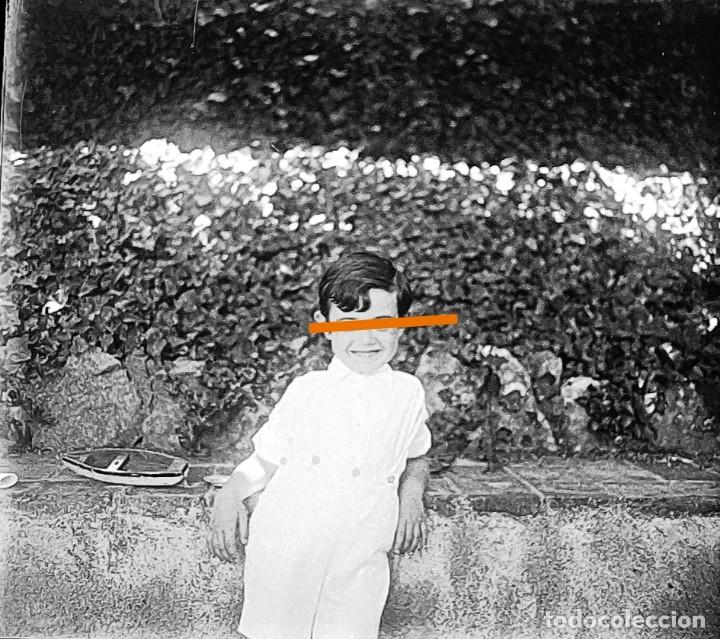Fotografia antica: negativo de fotograf&iacute;a estereosc&oacute;pica. cristal. Ni&ntilde;o Llavaneres. Barcelona. A&ntilde;os 20/30. Antigua