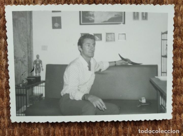 Fotograf&iacute;a antigua: SE&Ntilde;OR POSANDO - Foto 1