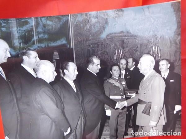 Antique Photography: Audiencia de Franco a los M&eacute;dicos de la guerra civil
