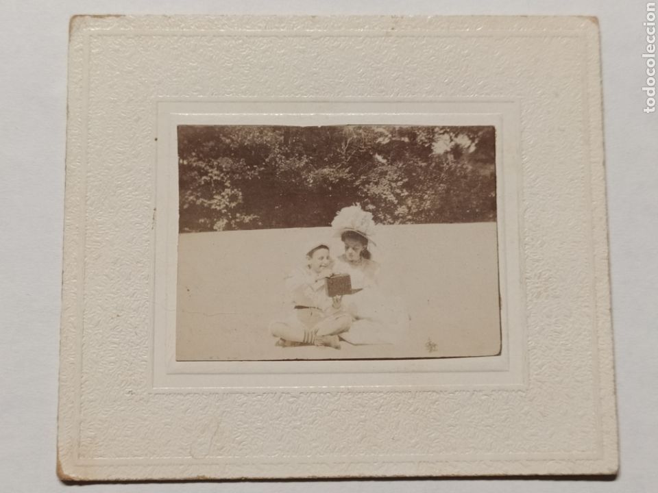 Fotograf&iacute;a antigua: FOTOGRAF&Iacute;A FAMILIAR - FINALES S.XIX - 9X7,5CM