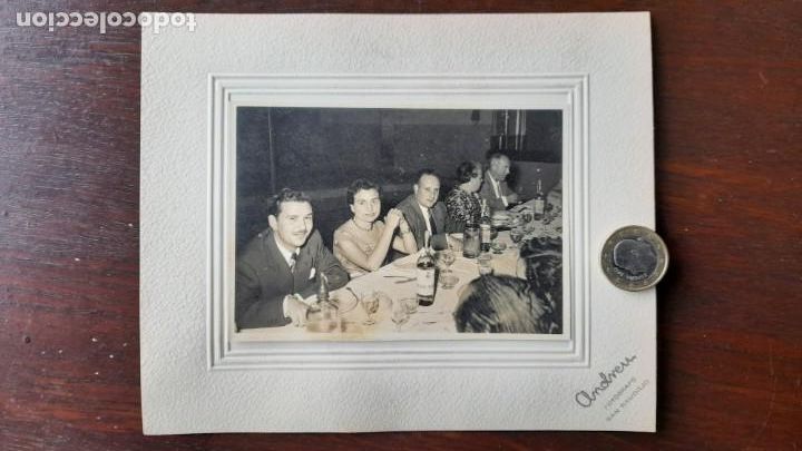 Fotograf&iacute;a antigua: Retratado grupo de comensales en banquete de boda a&ntilde;os 50&acute;s, foto Andreu St Boi de Llobregat