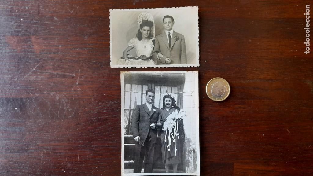 Fotograf&iacute;a antigua: Una fotograf&iacute;a joven pareja,con ofrenda para celebraci&oacute;n, a&ntilde;os 40&acute;s, Dos fotograf&iacute;as a elegir