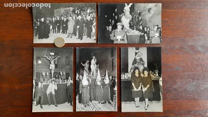 Fotograf&iacute;a antigua: Un retrato Semana santa a&ntilde;os 60-70&acute;s Sant Boi de Llobregat cofrades locales cinco imagenes a elegir