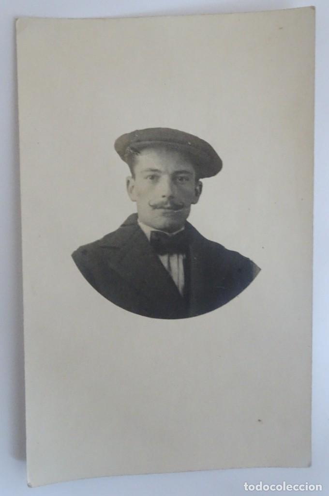 Fotografia antiga: ANTIGUA FOTOGRAF&Iacute;A DE ESTUDIO, JOVEN, TRAJE DE &Eacute;POCA, VER FOTOS