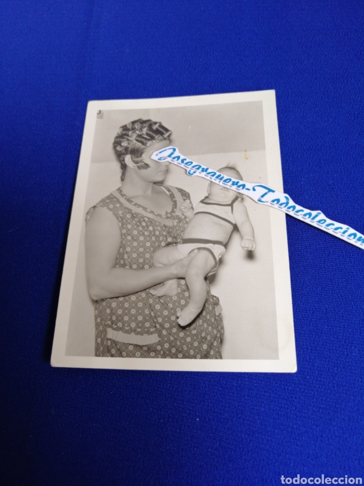 Fotograf&iacute;a antigua: MODELO CON RULOS Y BEBE FOTOGRAFIA ANTIGUA