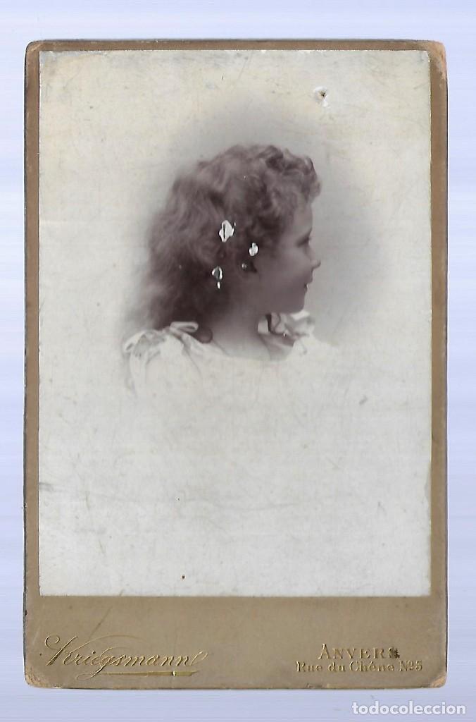 Fotograf&iacute;a antigua: E15- FOTOGRAF&Iacute;A ANTIGUA - DE UNA NI&Ntilde;A - FOTO- - DE Pp. DEL SIGLO XX - TIENE 3 MOTAS BLANCAS