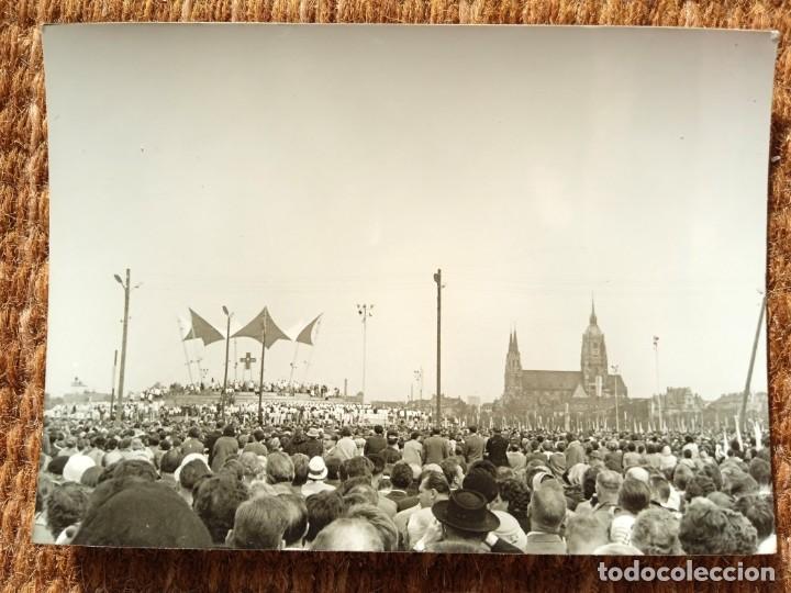 Fotograf&iacute;a antigua: ACTO RELIGIOSO EN MUNICH - Foto 1