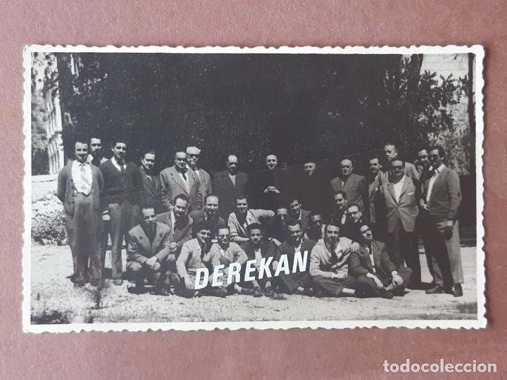 Fotograf&iacute;a antigua: ANTIGUA FOTOGRAF&Iacute;A GRUPO EJERCICIOS ESPIRITUALES. FRANCISCO DE BORJA VIZMANOS. A&Ntilde;OS 50?