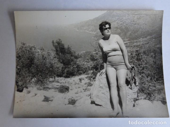 Alte Fotografie: ANTIGUA FOTOGRAF&Iacute;A , MUJER POSANDO , VER FOTOS