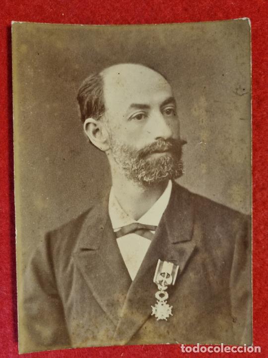 Fotografia antica: FOTO FOTOGRAFIA ANTIGUA CABALLERO CON MEDALLA LAUREADO ORIGINAL F13