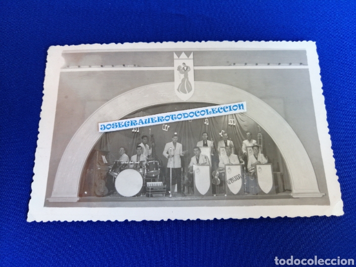 Photographie ancienne: ORQUESTA EMBAJADA CON SELLO FOTOGRAFICO