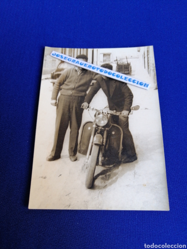 Antique Photography: MOTO CON MODELOS FOTOGRAF&Iacute;A ANTIGUA
