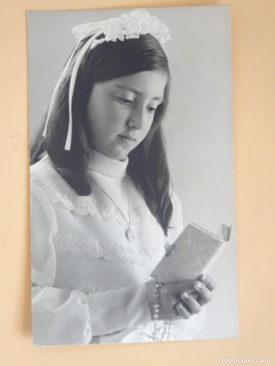 Photographie ancienne: FOTOGRAF&Iacute;A, NI&Ntilde;A CON TRAJE COMUNI&Oacute;N, VER FOTOS