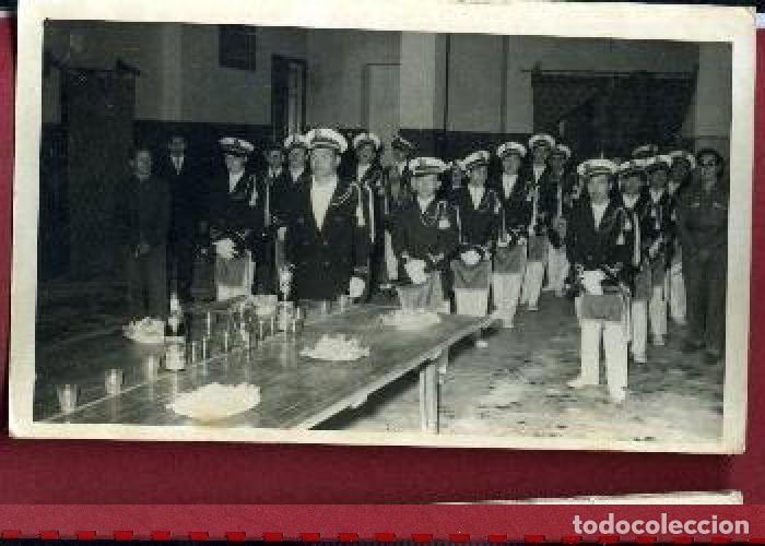 Fotograf&iacute;a antigua: fotograf&iacute;a BANDA DE CORNETAS Y TAMBORES &ldquo;LOS VOLUNTARIOS DE BENIMAMET&rdquo; 1959? en formaci&oacute;n en