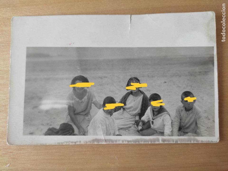 Fotograf&iacute;a antigua: 1920 APROX MUJER NI&Ntilde;OS PLAYA FOTO DORSO POSTAL ART DECO MARAVILLOSA PRESENTA CORTES