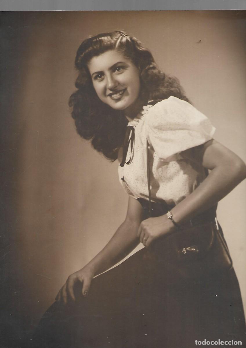 Alte Fotografie: E42- FOTO DE UNA DAMA CON SU BOLSO - FOTO - - - - -