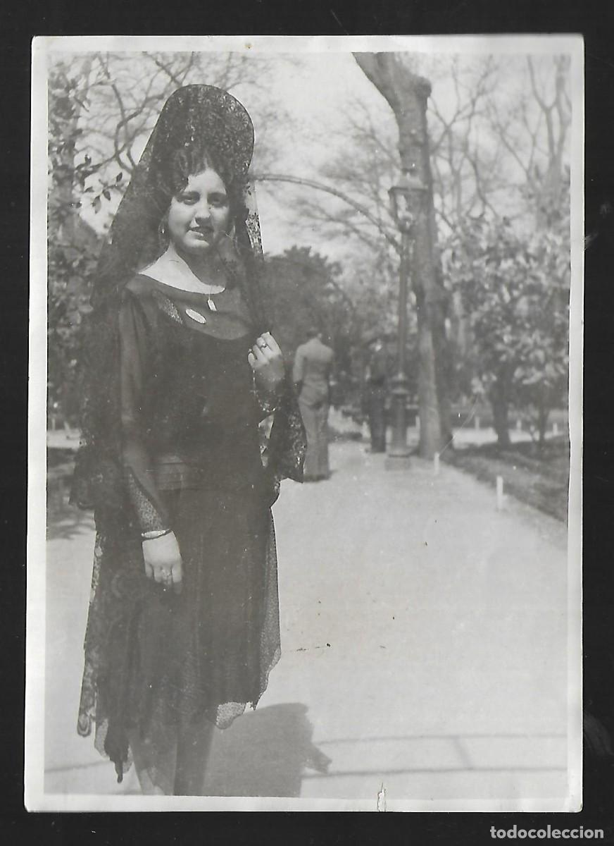 Alte Fotografie: E42- ANTIGUA FOTOGRAFIA DE -UNA DAMA CON PEINETA Y MANTILLA - FOTO -