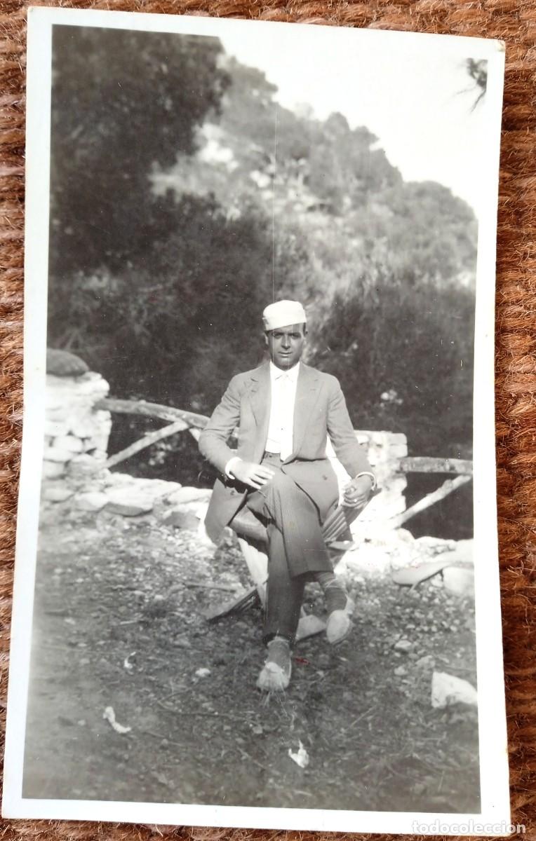 Fotograf&iacute;a antigua: SE&Ntilde;OR CON GORRO - Foto 1